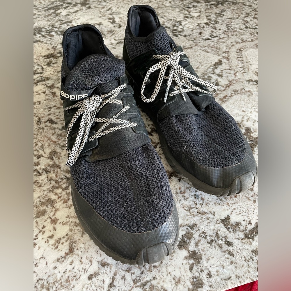Adidas tubular shoes- black